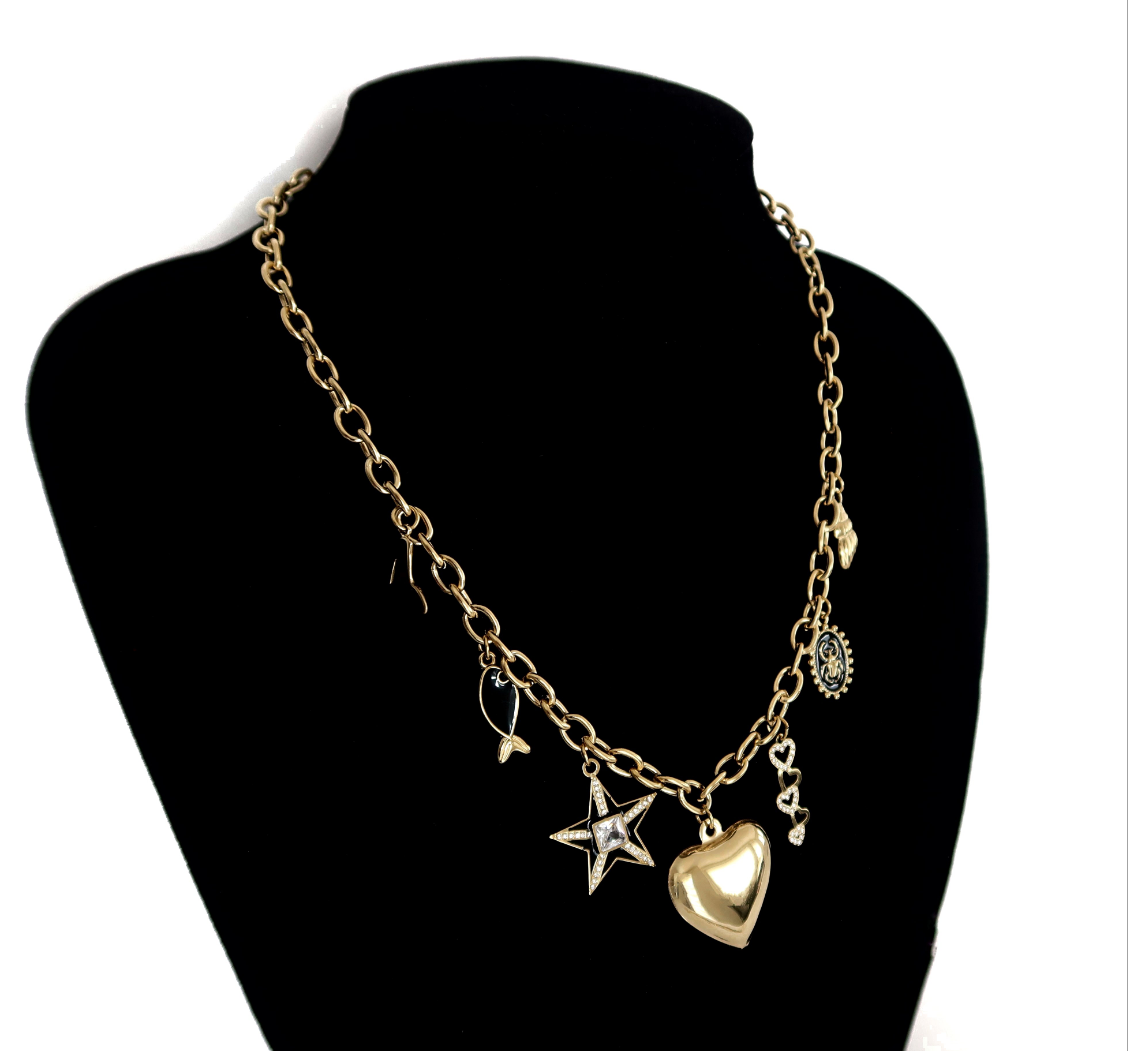Collier CAM39