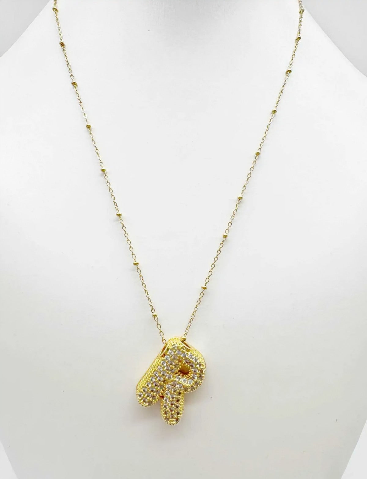 Collier CAM67