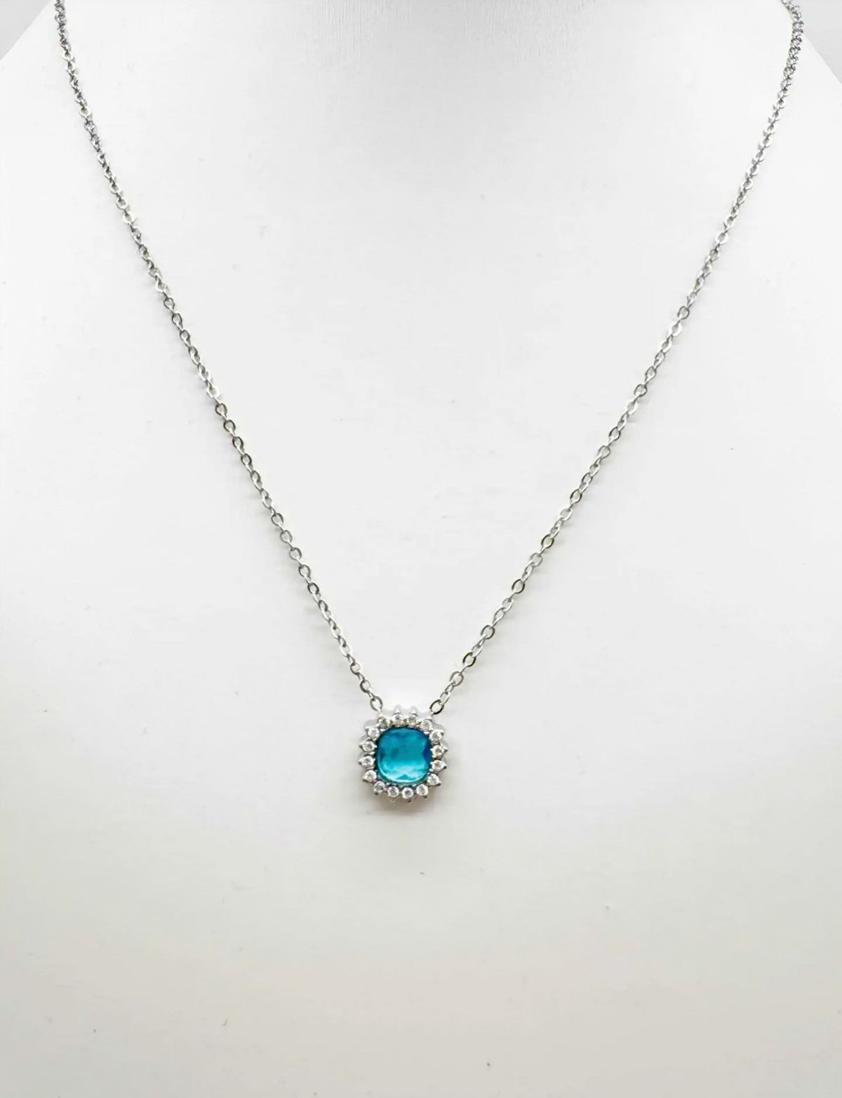 Collier CAM30