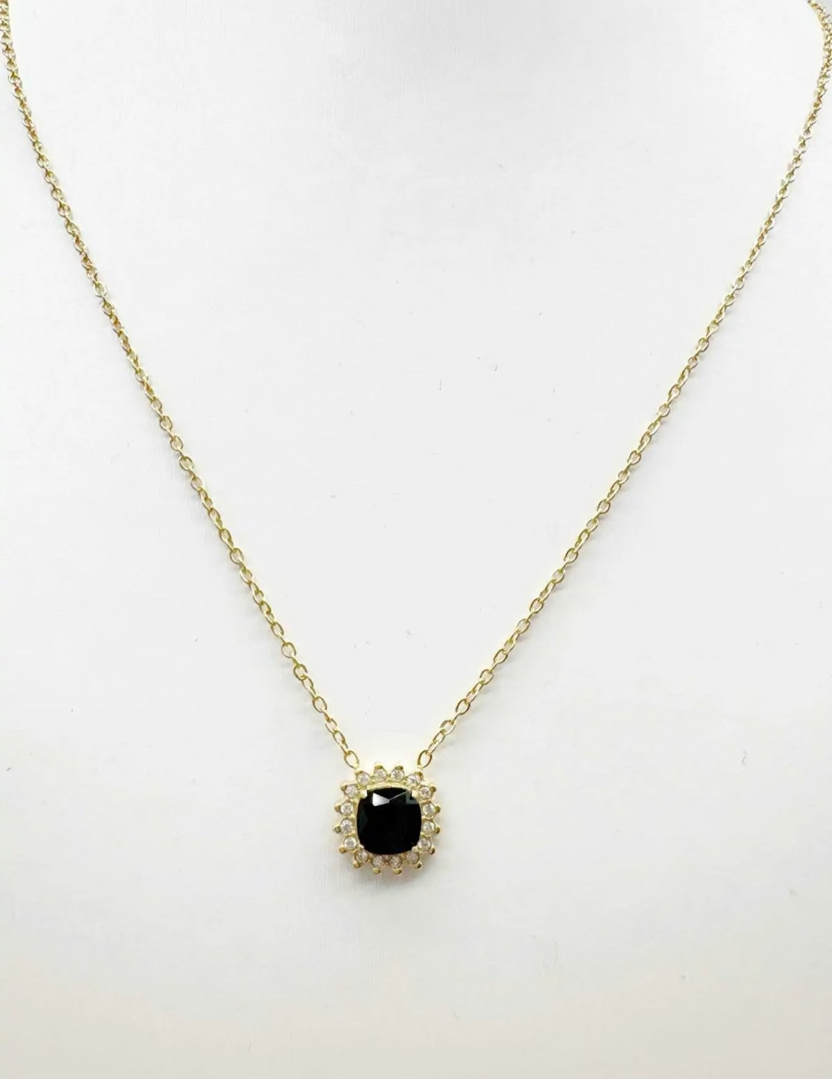 Collier CAM30
