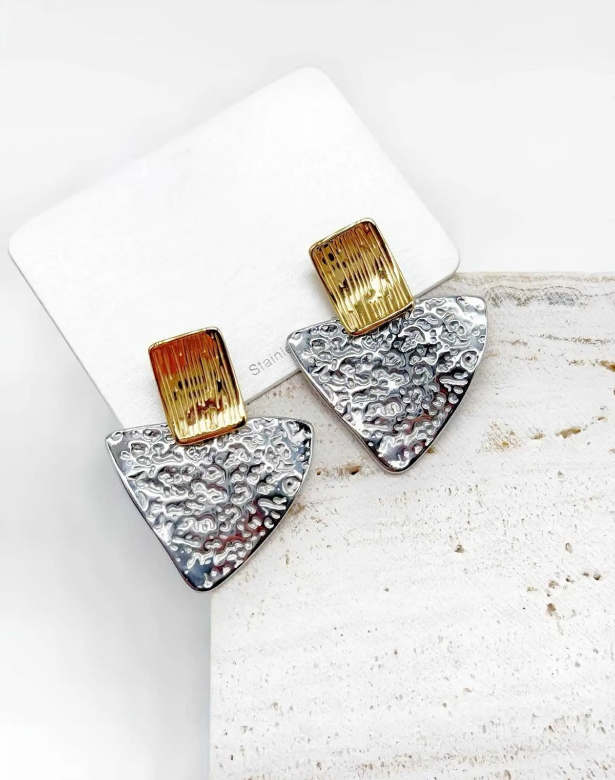 Boucles d'oreilles CAM88