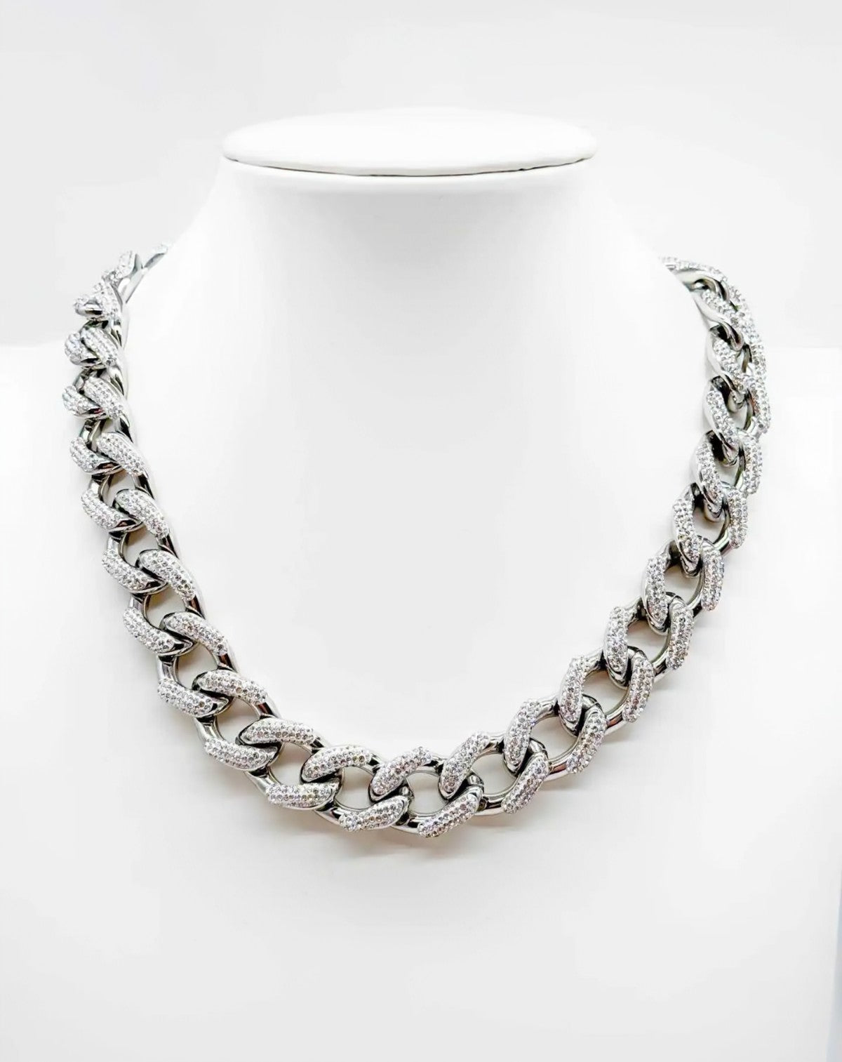 Collier Alice