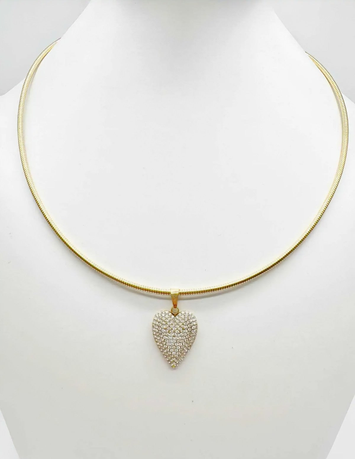Collier CAM25