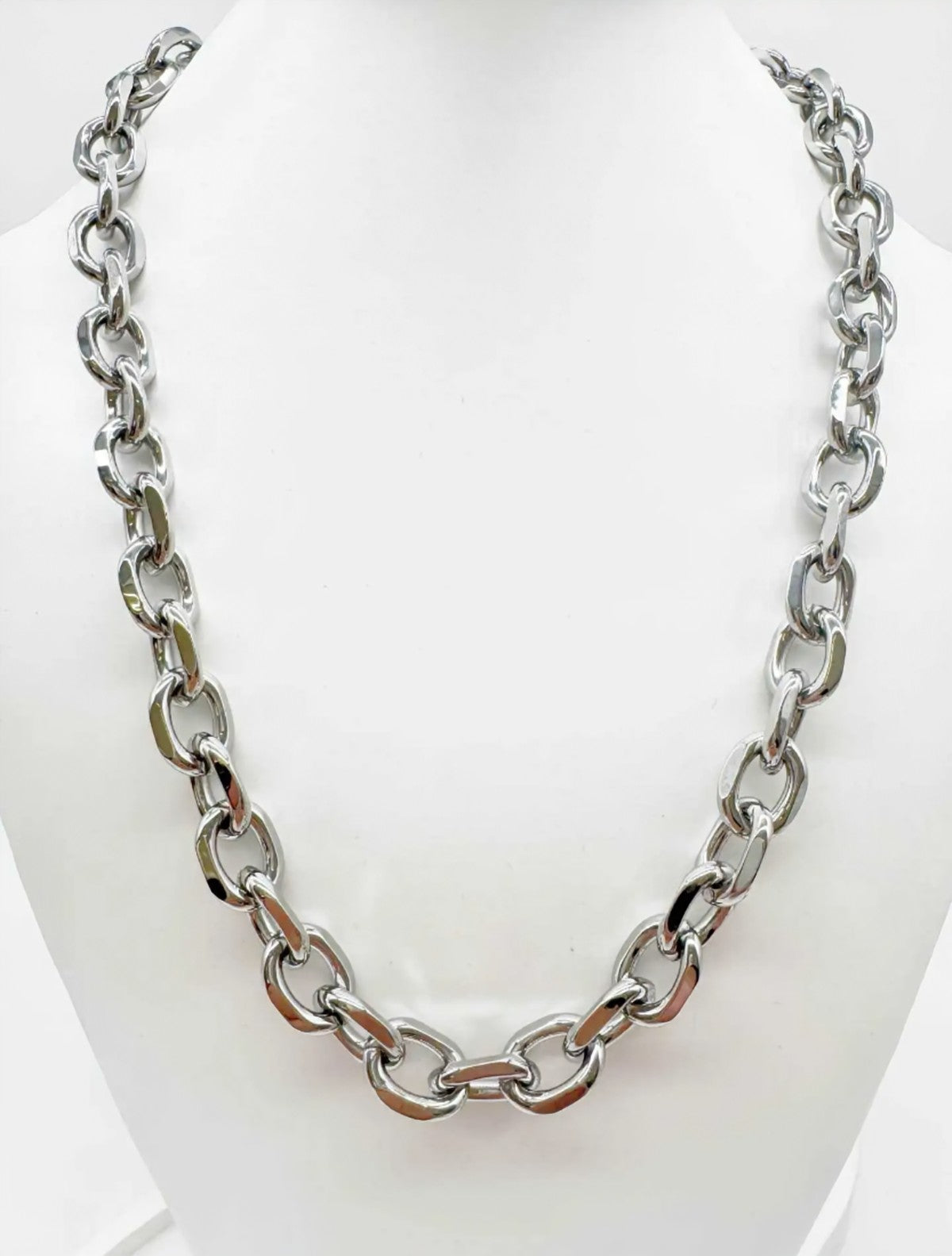 Collier CAM52