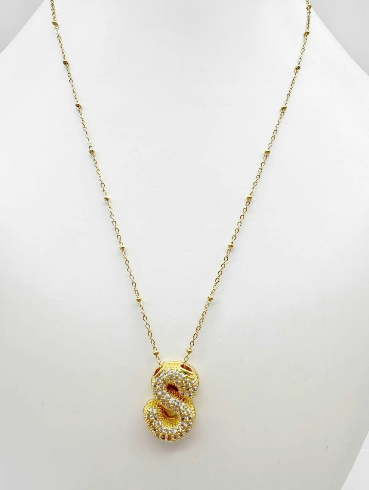Collier CAM67