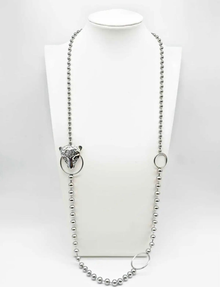 Collier Teran