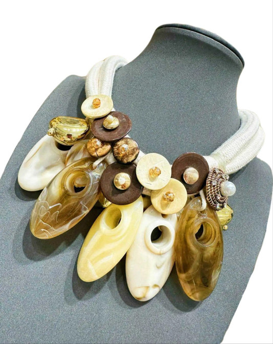 Collier CAM59