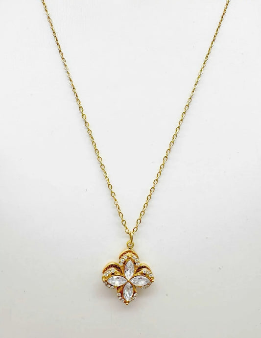 Collier CAM76