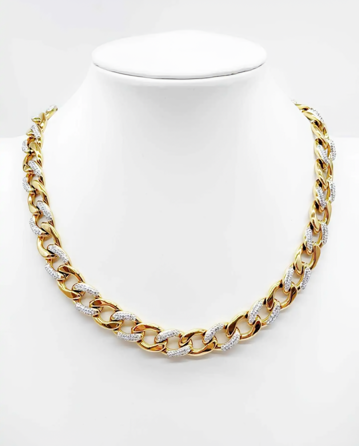 Collier Alica