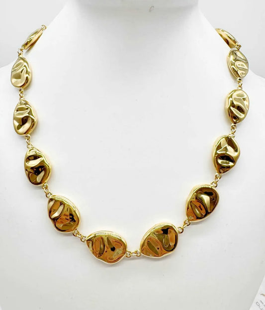 Collier CAM24