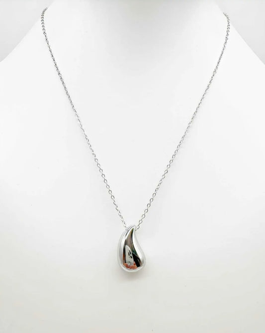 Collier Manrea