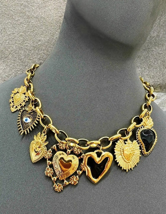 Collier CAM49