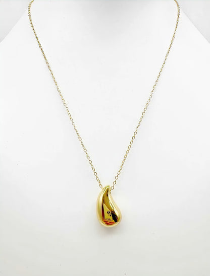 Collier Manrea