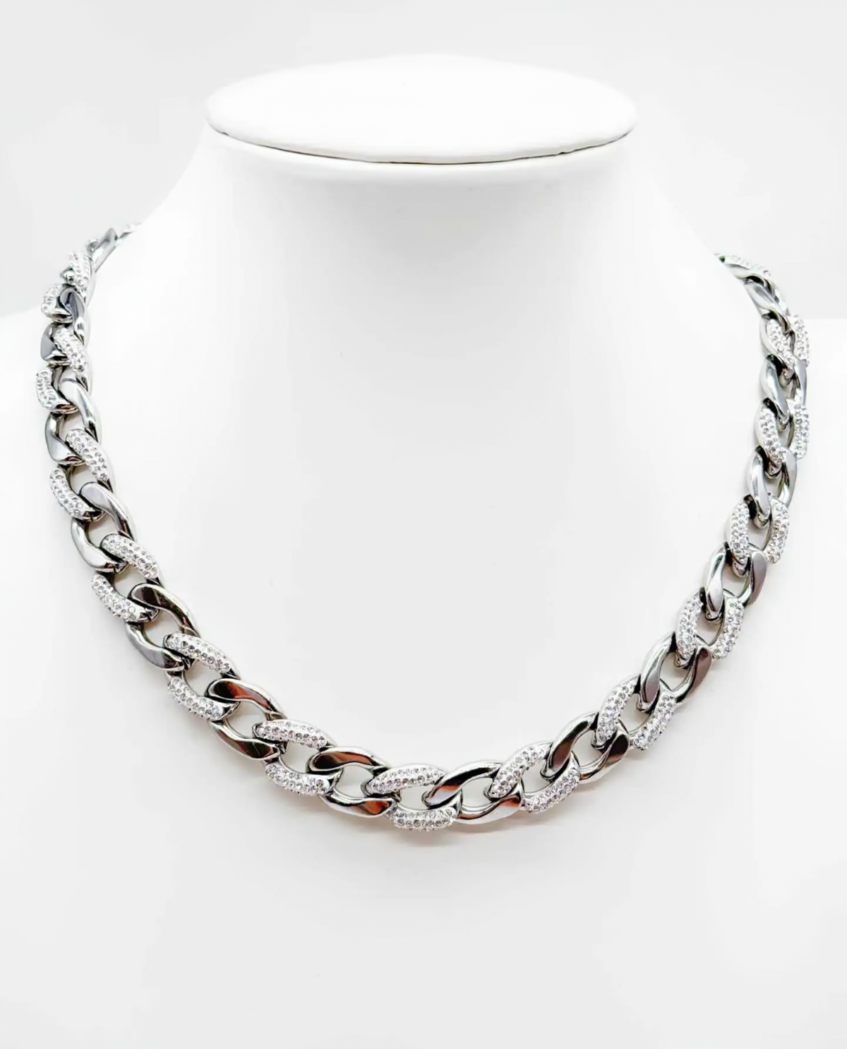 Collier Alica