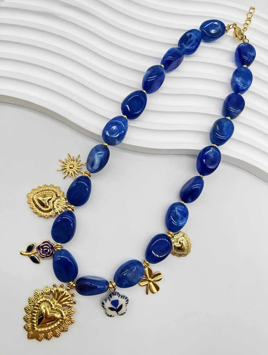 Collier CAM15