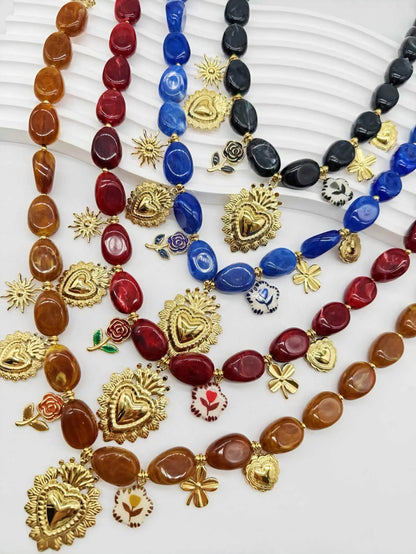 Collier CAM15