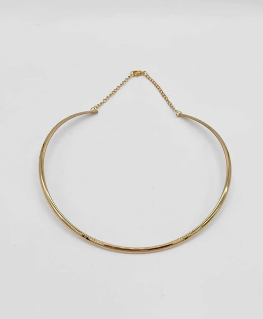 Collier CAM68