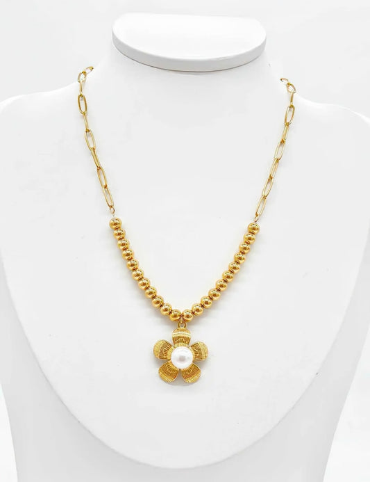 Collier CAM74