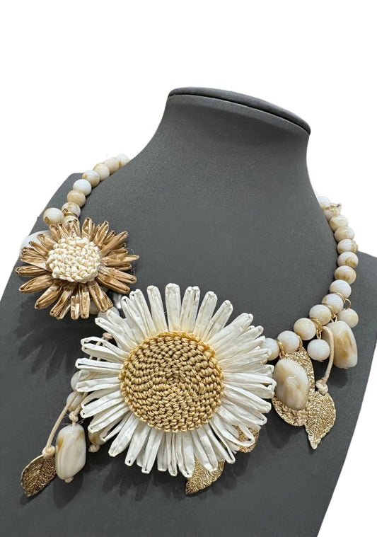 Collier Mera