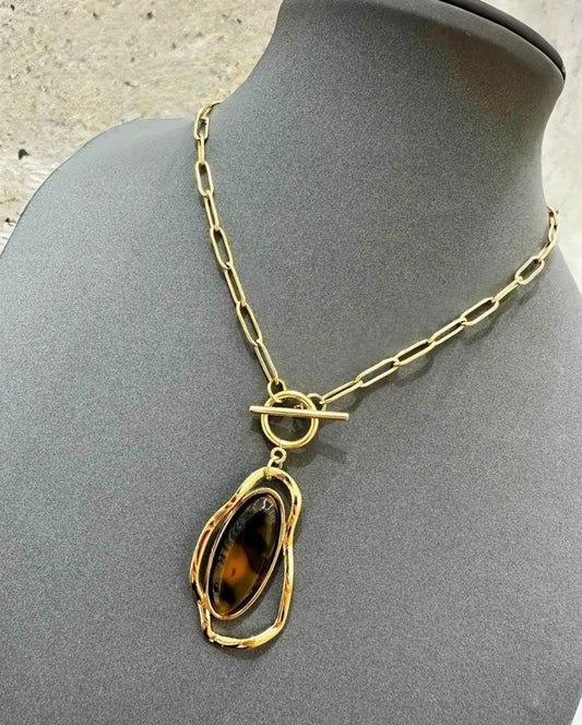 Collier CAM31