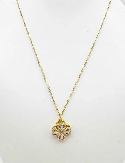 Collier CAM76