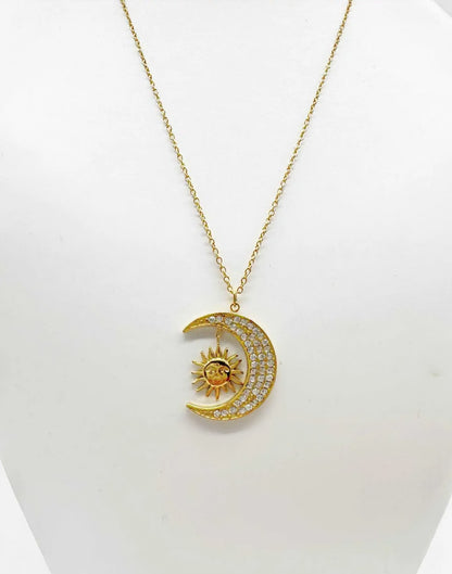 Collier CAM83